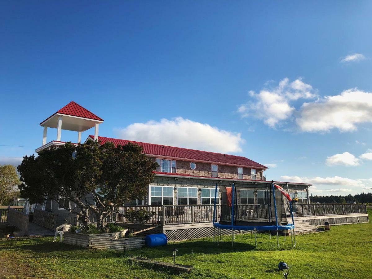 The Waterfront Motel Grand Barachois エクステリア 写真